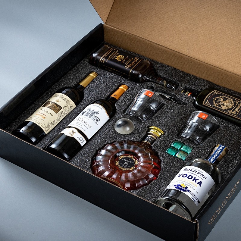 格伦芬帝洋酒套盒多赠品实惠版 (700-750ml/瓶)