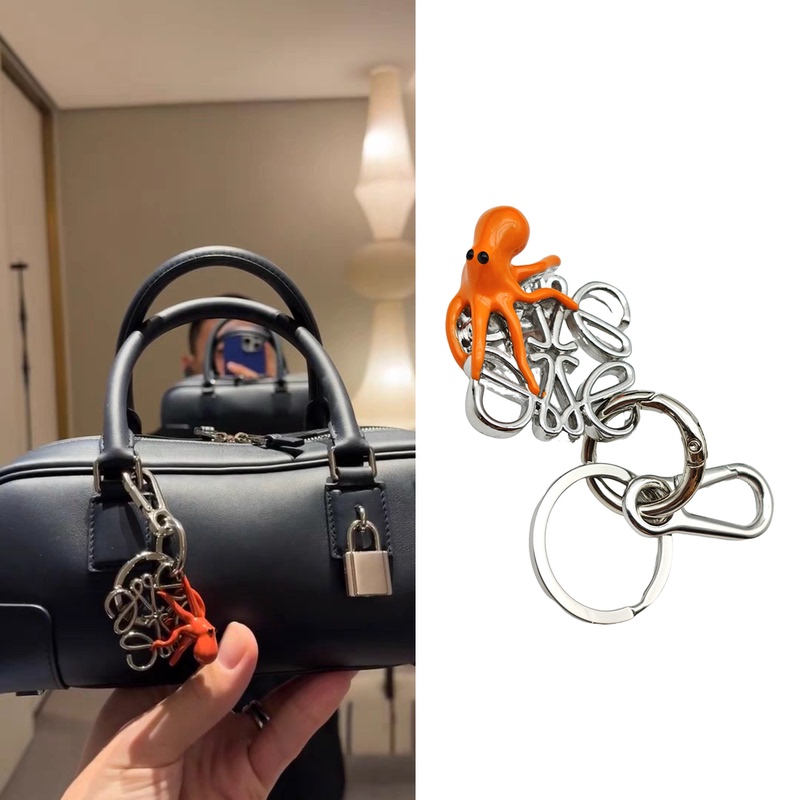 European and American New Style Luojia Octopus Carabiner Keychain Pendant Couple's Personalized Versatile Fashionable Simple Bag Accessory European and American New Style Luojia Octopus Carabiner Keychain Pendant Couple's Personalized Versatile Fashionable Simple Bag Accessory