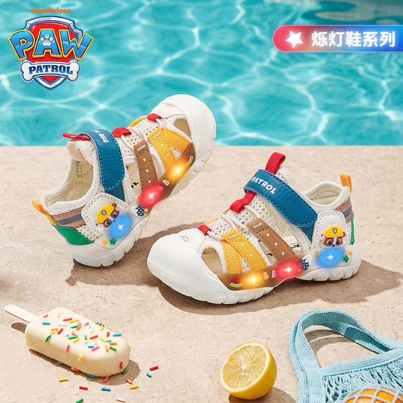 Paw Patrol Children's Flashing Light Shoes 26 Summer New Model Boys and Girls Breathable Lightweight Sandals Hollow Mesh Walking Shoes