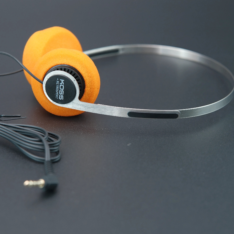 Gauss Kph40 Wired Over-Ear Headphones Retro Steel Strip Retractable Music Headphones Universal for Mobile Phones and Computers Lightweight Headphones