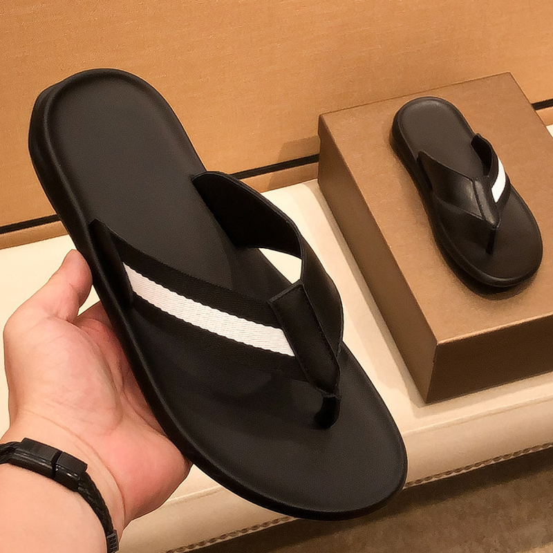 Genuine Leather Webbing Flip-Flops for Men, Summer Outdoor Wear, 2026 New Model, Non-Slip, Wear-Resistant, High-End Men's Slippers, Lightweight and Casual Genuine Leather Webbing Flip-Flops for Men, Summer Outdoor Wear, 2026 New Model, Non-Slip, Wear-Resistant, High-End Men's Slippers, Lightweight and Casual
