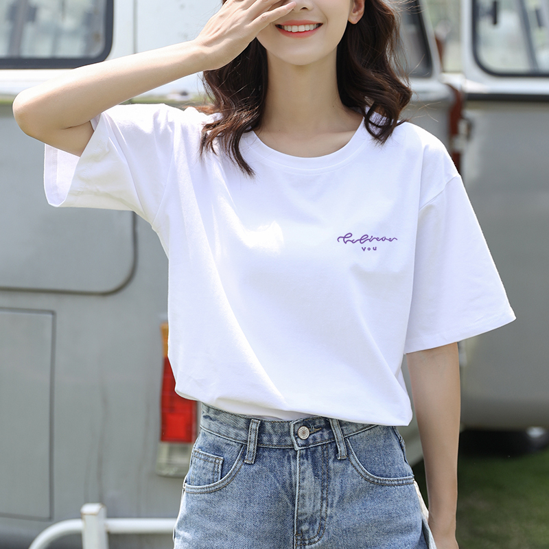 Casual Pure Cotton White Short-Sleeved T-Shirt for Women, Loose Half-Sleeved 2026 New Summer Design, Niche and Versatile Top