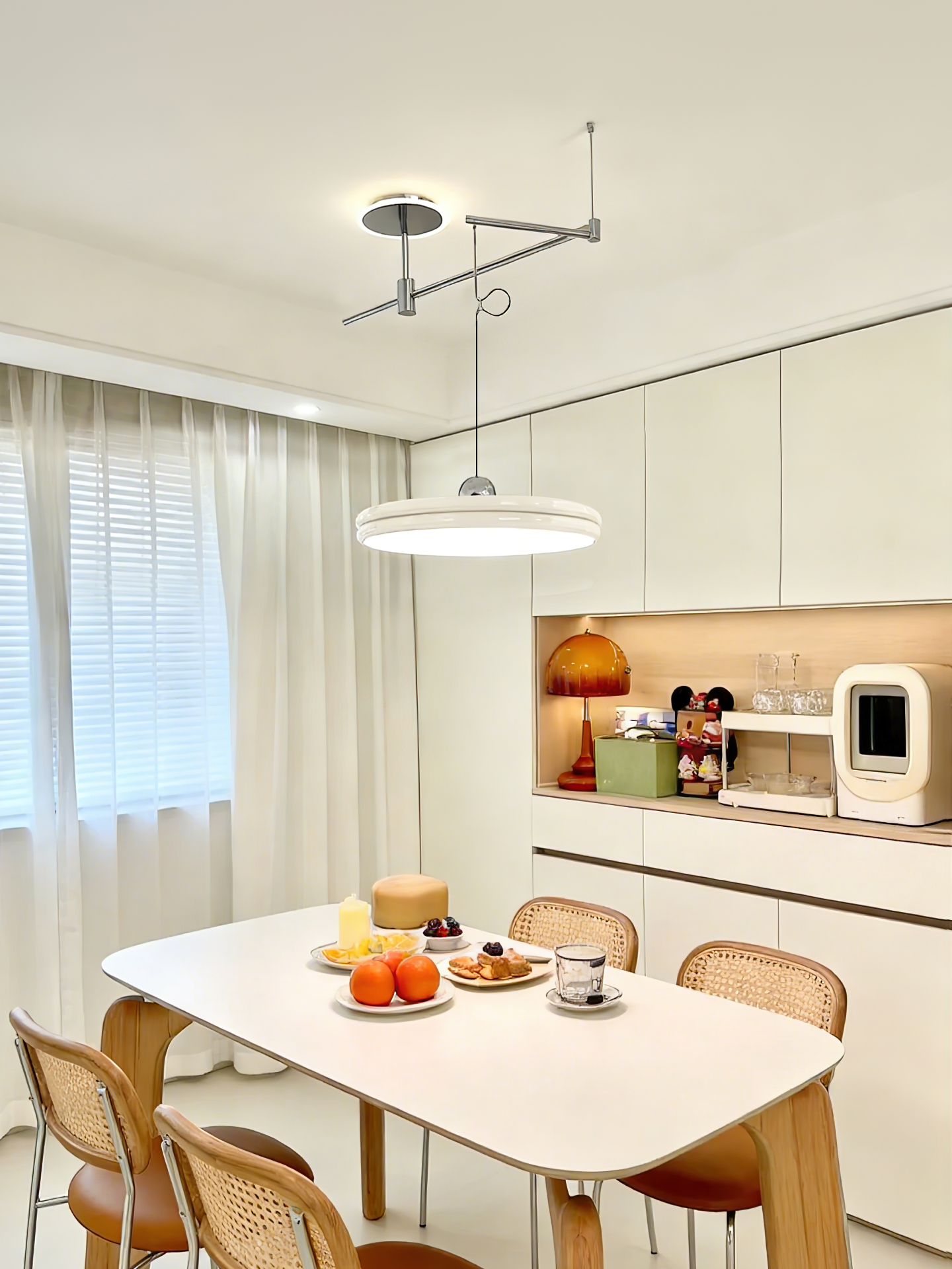 Jiandun Cream Style Movable Pendant Light Dining Table Swing Arm Lamp Ufo Restaurant Living Room Retractable Rotating High-End Lighting Fixture