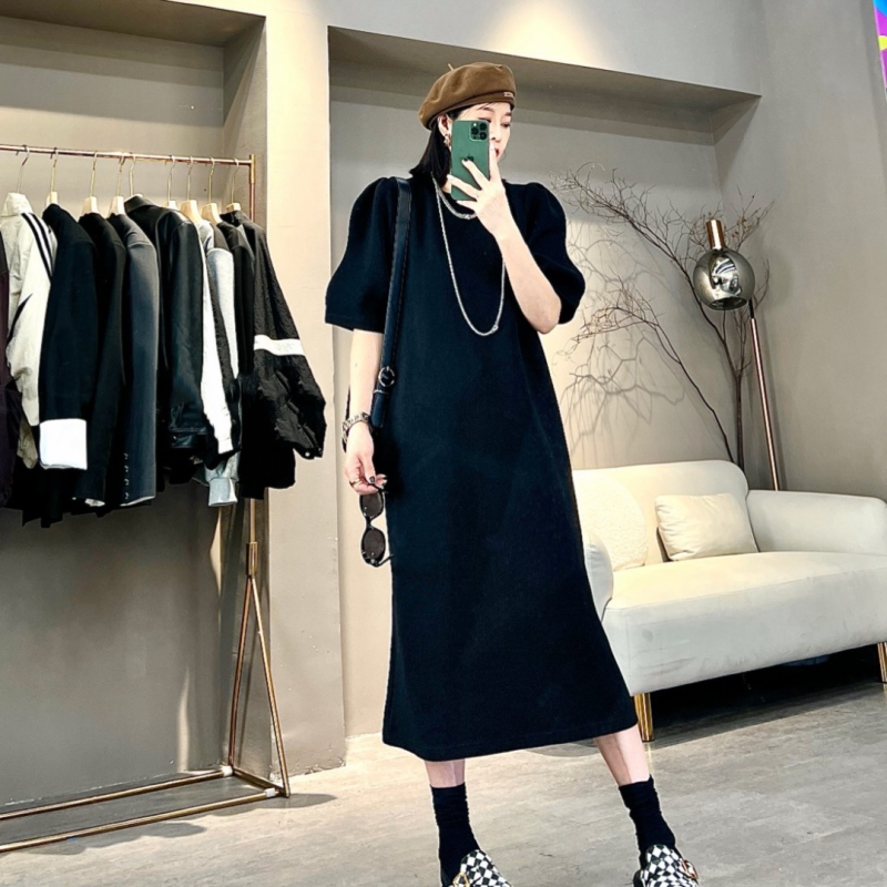 Hepburn-Style Black Dress for Women, 2026 Summer New Plus-Size Loose Fit, Flattering and Elegant Puff Sleeve Long Dress