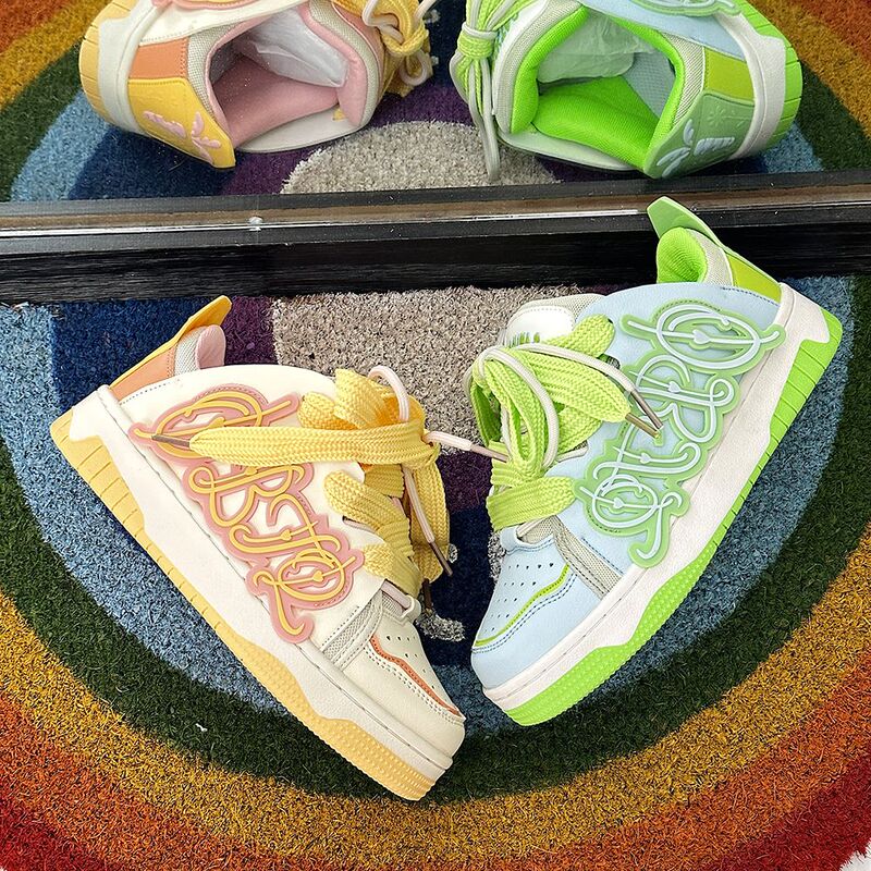 Couple Shoes Set of Two, Niche Hong Kong Style Design, Mismatched Skate Shoes for Men, 2026 Summer New Model, Meila