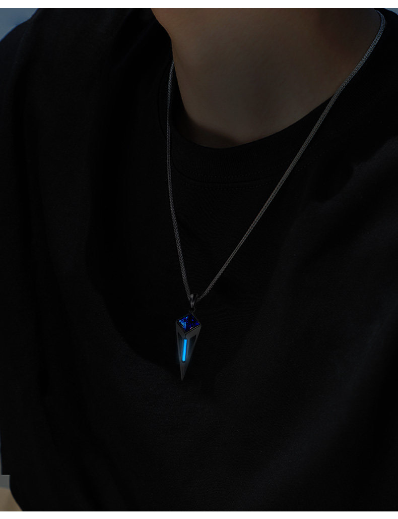 Серебряное ожерелье 原创设计 纯银发光「星芒」吊坠 潮流百搭男生项炼小众男士高级感