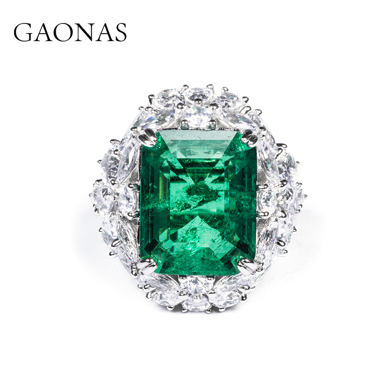Gaonas Green Ring Is a Unique, Domineering, and Luxurious High-End Synthetic Jewelry for Wealthy Women