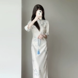 汀玥苓 Элитное легкое летнее ципао, яркий броский стиль, облегающий крой, китайский стиль