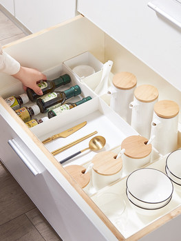 Kitchen drawer partition box japanese plastic storage classification and sorting box free combination tableware spoon storage box