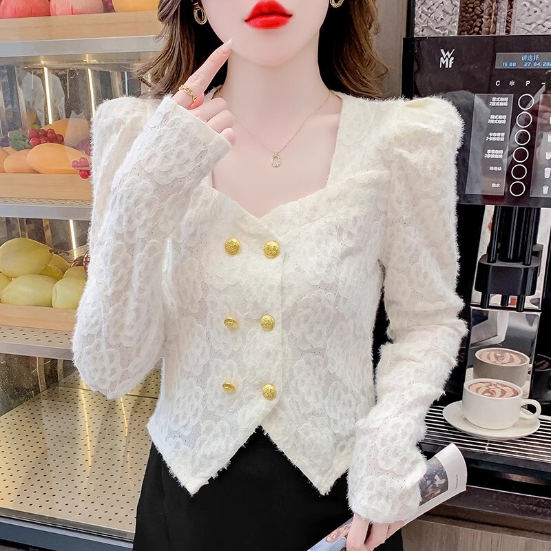 Retro Asymmetrical Style Embroidered Puff-Sleeve Lace Bottoming Shirt for Women, New Autumn and Winter Style Inner Shirt Top