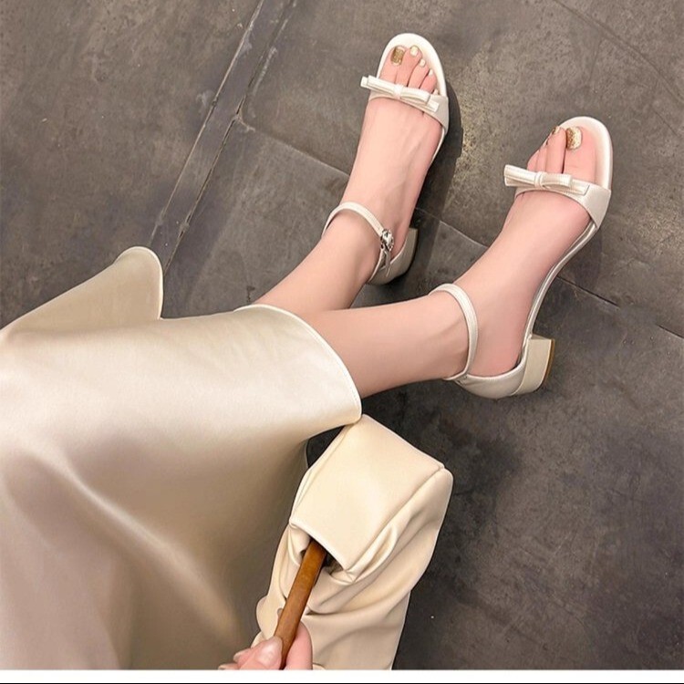 Sheepskin French-Style Elegant Chunky Heel Open-Toe Sandals for Women, Summer 2026 New Fairy-Style Bowknot Single Strap for Commuting Sheepskin French-Style Elegant Chunky Heel Open-Toe Sandals for Women, Summer 2026 New Fairy-Style Bowknot Single Strap for Commuting