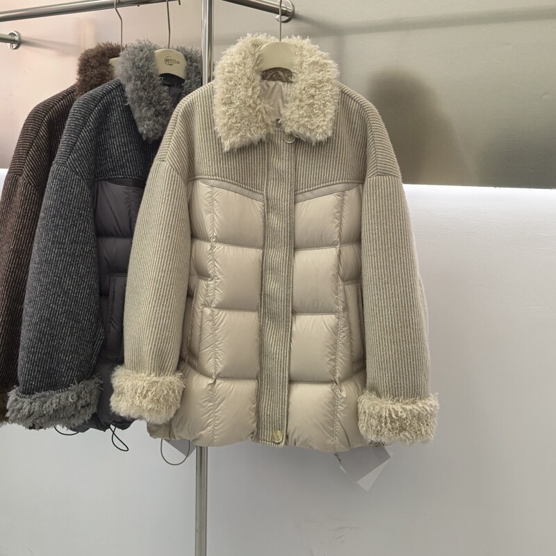 [Same Style as in the Mall] 95% White Duck down 2025 Winter New Style Lapel Magnetic Buckle Knitted Patchwork down Jacket for Women