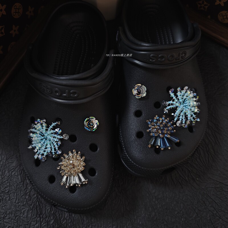 Suitable for Crocs Clogs Accessories, High-End Crystal Rose Shoe Flowers, DIY Clog Decoration Accessories