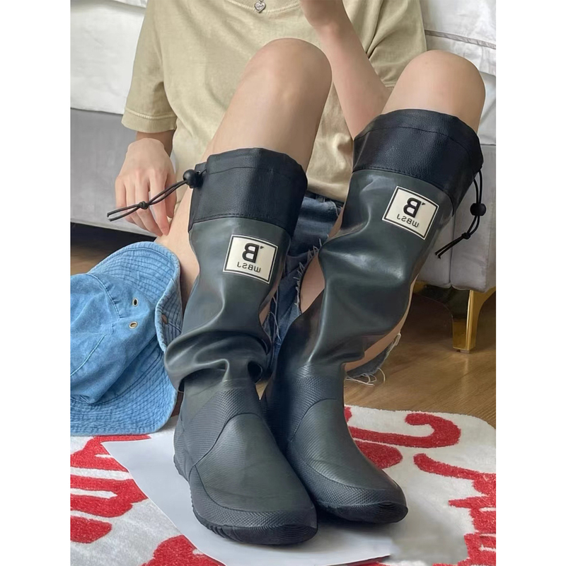 Outdoor Waterproof Non-Slip Rain Boots for Camping, Stylish Versatile Long Boots, Women's Gray Riding Boots