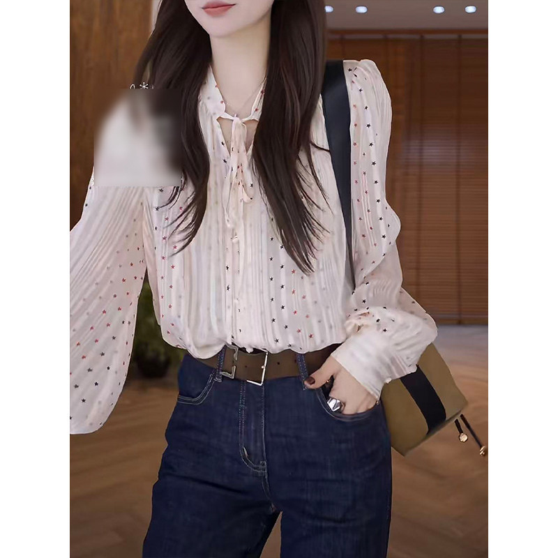 Light Luxury Style Stand-Up Collar Rainbow Star Print Long-Sleeved Shirt for Women, New Autumn Style, Versatile, Slimming and Beautiful Blouse Top Light Luxury Style Stand-Up Collar Rainbow Star Print Long-Sleeved Shirt for Women, New Autumn Style, Versatile, Slimming and Beautiful Blouse Top