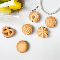 Кремовый, белый