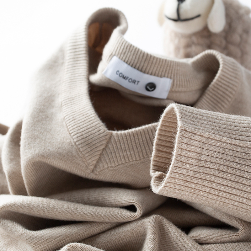 It's Really Easy to Wear. Nano Fine Velvet Sweetheart V-Neck Sweater for Men, Slim-Fit Knitwear, Thin Winter Base Layer It's Really Easy to Wear. Nano Fine Velvet Sweetheart V-Neck Sweater for Men, Slim-Fit Knitwear, Thin Winter Base Layer