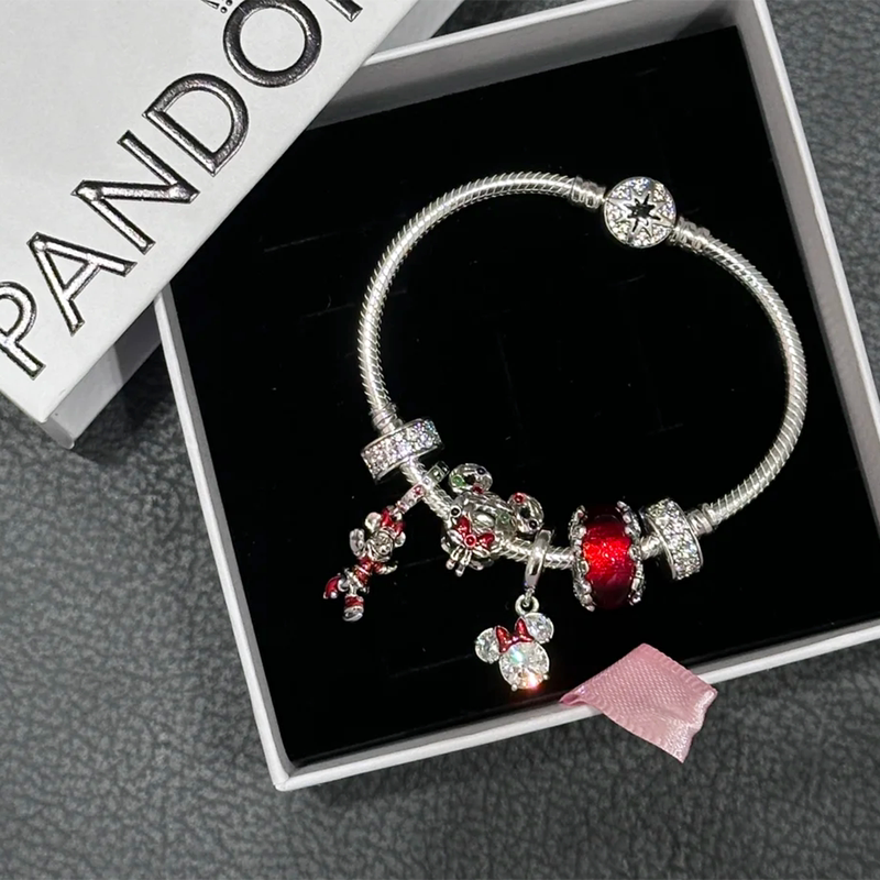 925 Sterling Silver Pan Family Bracelet with Dorra Christmas Sweater, Minnie Interwoven Wishing Hearts, DIY Matching Elegant Women's Bracelet 925 Sterling Silver Pan Family Bracelet with Dorra Christmas Sweater, Minnie Interwoven Wishing Hearts, DIY Matching Elegant Women's Bracelet