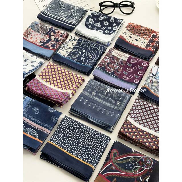 Japanese-Style Retro Paisley Small Square Scarf for Women, New Summer Fashion, Stylish and Versatile Decorative Headscarf, Silk Scarf