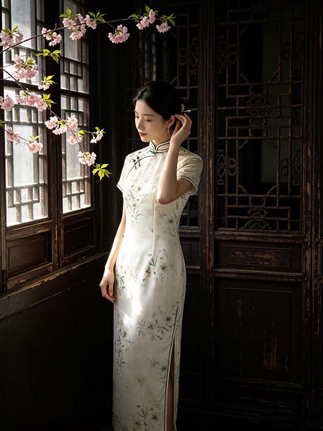 露露服饰商行