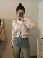 Цветочный серый [высококачественное издание]