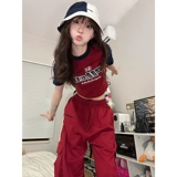 Короткая летняя брендовая футболка, в американском стиле, короткий рукав, с рукавом