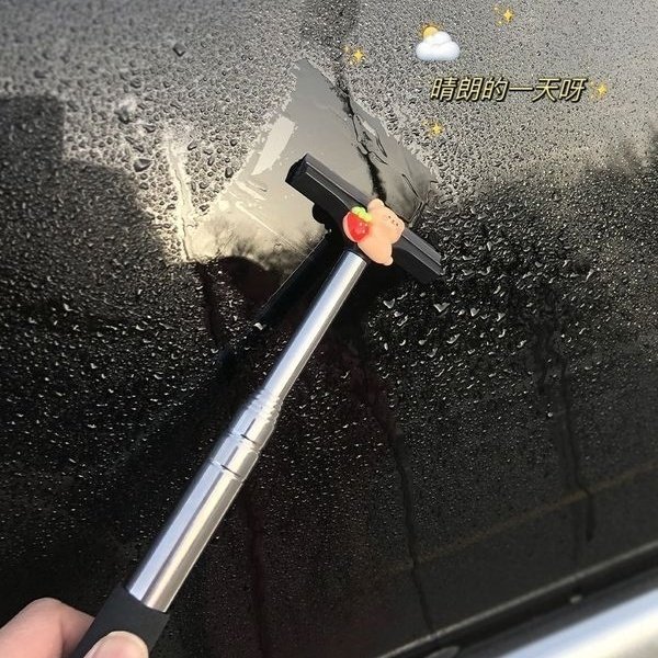 New Product: Doll-Shaped Car Window Accessory, Multifunctional Car Rearview Mirror Snow and Rain Scraper, Cute Retractable Water Scraper and Snow Removal Tool