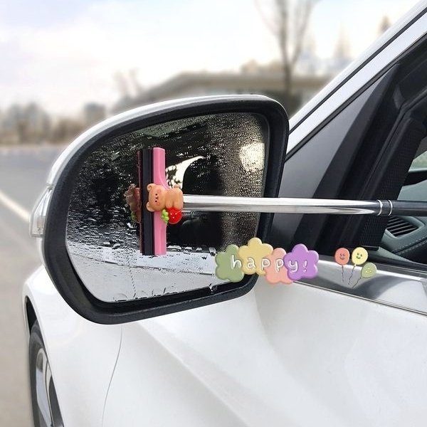 New Product: Doll-Shaped Car Window Accessory, Multifunctional Car Rearview Mirror Snow and Rain Scraper, Cute Retractable Water Scraper and Snow Removal Tool