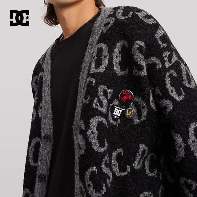 DCSHOES ພາກຮຽນ spring ທີ່ແທ້ຈິງສ່ວນບຸກຄົນພິມ knitted cardigan trendy sweater retro ສໍາລັບຜູ້ຊາຍແລະແມ່ຍິງ