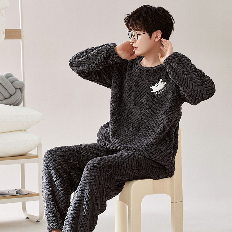 [High Quality] Coral Fleece Pajamas for Men, Autumn and Winter Thickened Fleece Loungewear Set, Flannel That Can Be Worn Outside