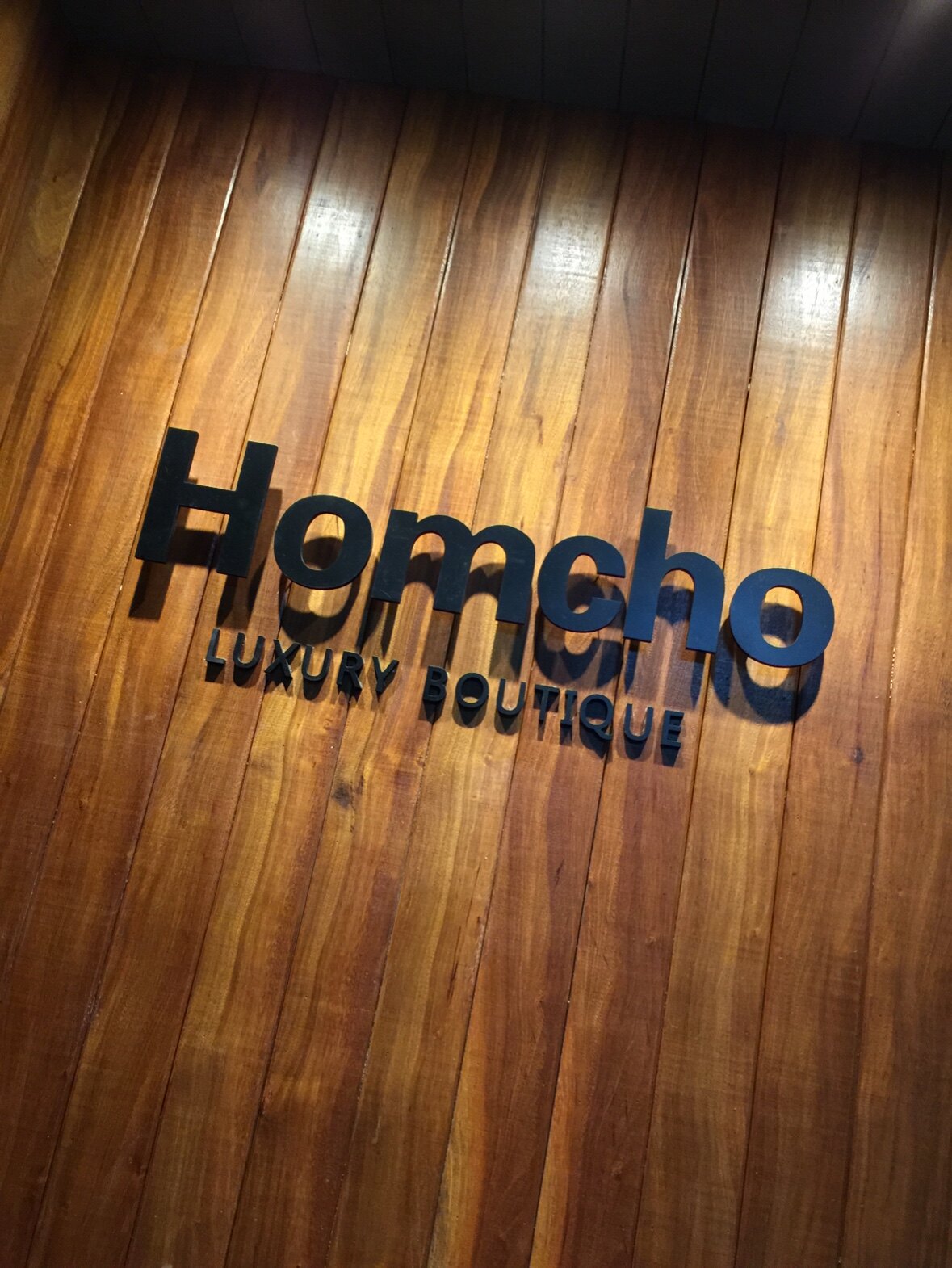 Homcho Boutique包袋
