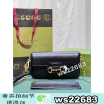 (Deposit - Large capacity niche design casual zipper handbag school bag bag trendy white 7a1224