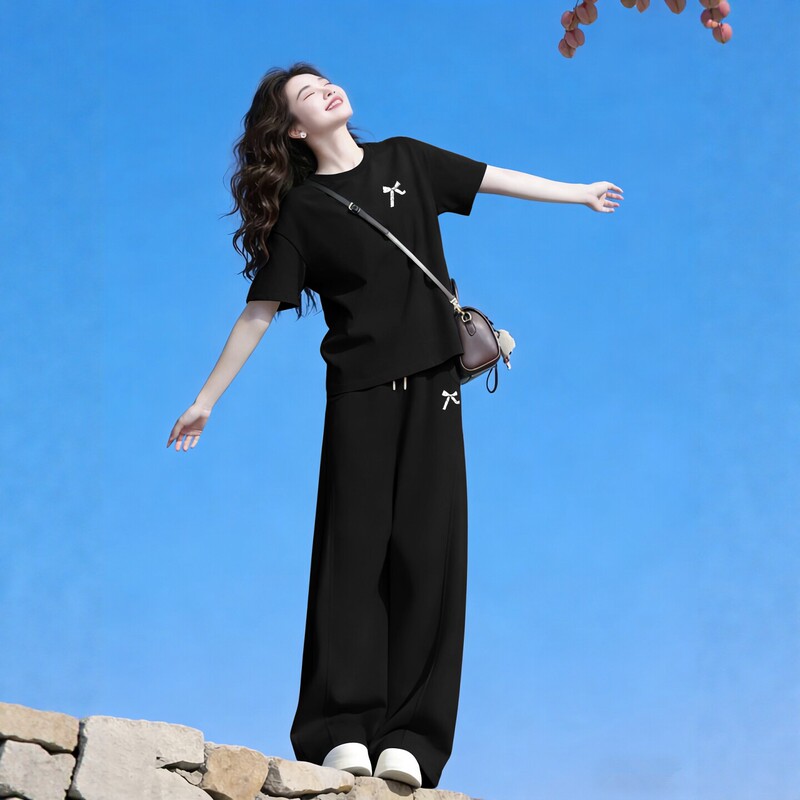 Pure Cotton High-End Sportswear Suit for Women in Summer, Loose and Slimming, Korean Style Fashionable Short-Sleeved Trousers, Casual Two-Piece Set