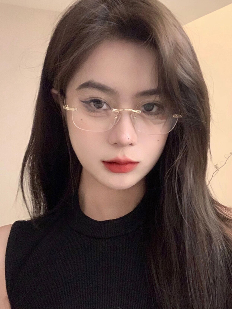 Ultra-Light Titanium Frame Rimless Gold Wire Glasses for Women with Myopia, Can Be Customized with Prescription, Natural Look, Makes Big Face Look Slimmer, Magic Eyeglass Frame