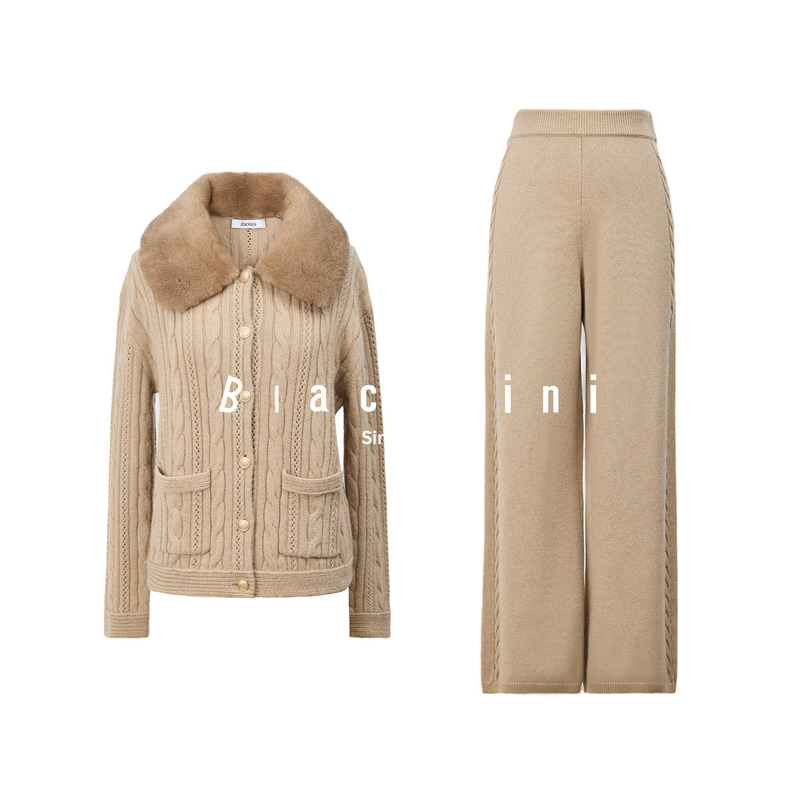 Blacknini's Noblewoman Set: Wool and Cashmere Three-Dimensional Cable Knit Striped Plush Lapel Knit Cardigan/Pants Blacknini's Noblewoman Set: Wool and Cashmere Three-Dimensional Cable Knit Striped Plush Lapel Knit Cardigan/Pants