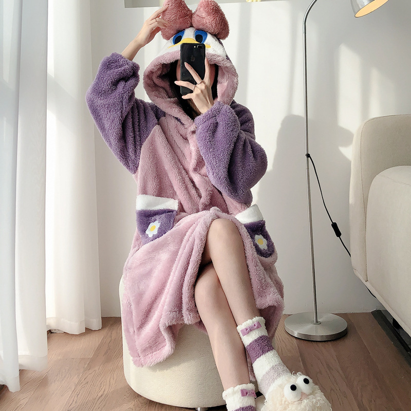Coral Fleece Pajamas for Women, Winter Donald Duck Autumn and Winter Robe, Fleece-Lined and Thickened, Long Home Wear, Cute Women's Nightgown