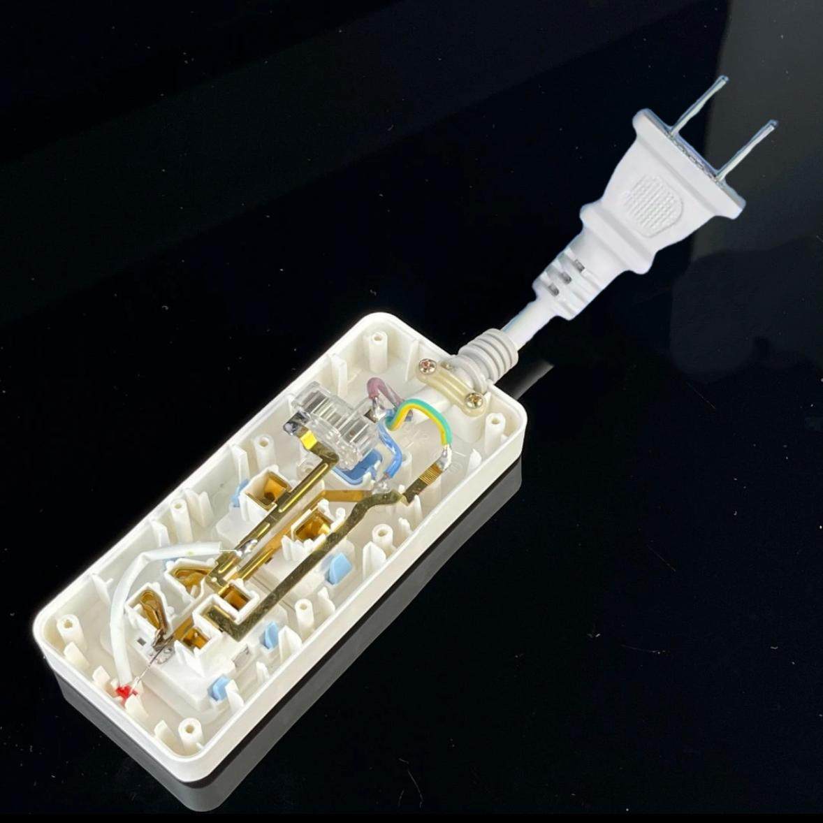 Two-Prong Multi-Functional Socket, Two-Prong Plug, Dormitory Charging Power Strip, Household Switch Extension Cord Power Strip