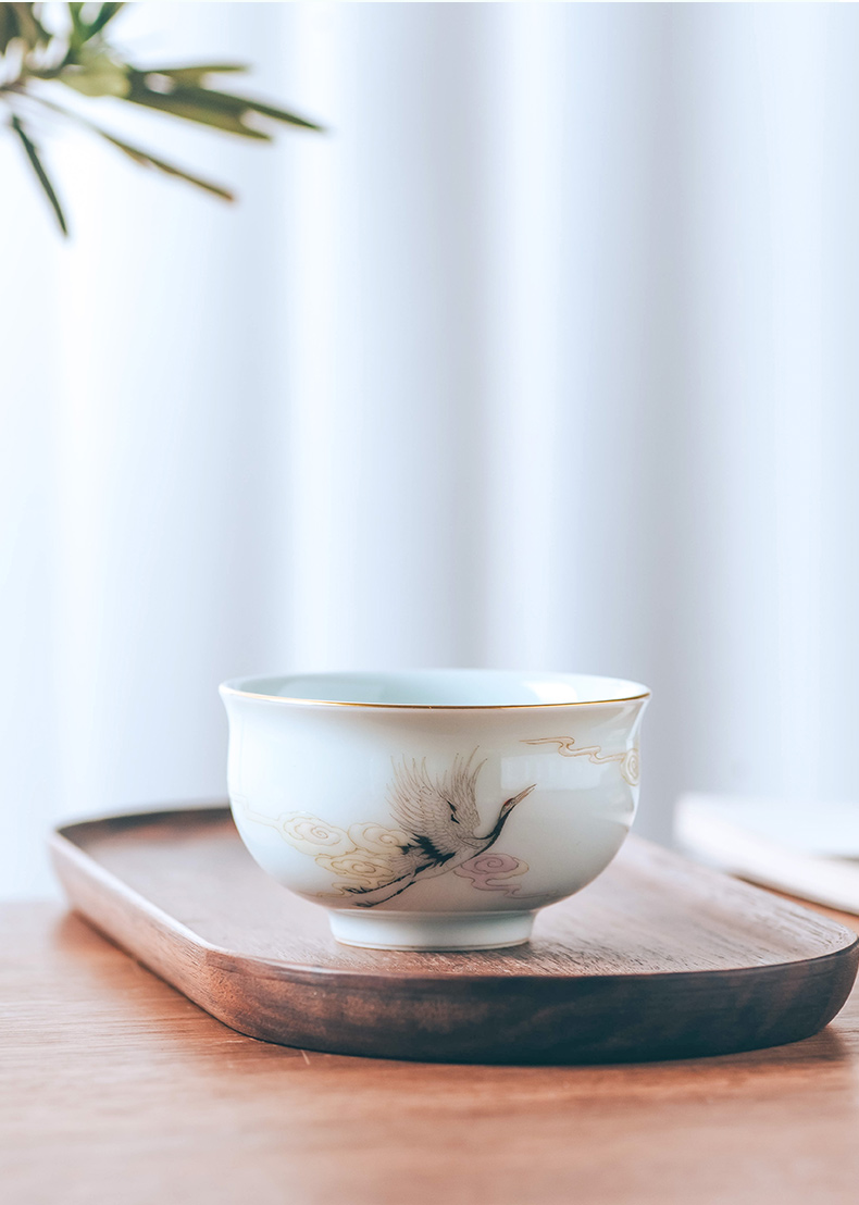 Get the child masters cup a single cup of jingdezhen ceramic cups all hand in hand cranes meditation. A cup of tea