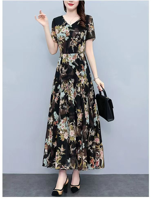 Summer High-End Elegant Dress for Women, Long Style, New Plus Size, Flattering Waist, Stylish, Slimming, Tummy-Concealing Long Dress