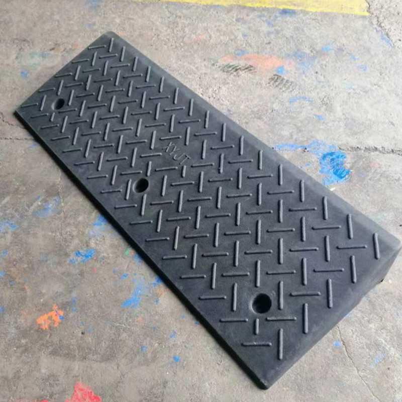 1 m long car Climbing Cushion Uphill Road Dental Steps Sloped Sloped Sloped Cushion Slop Cushion Road along the stepped slope Triangle Cushion-Taobao