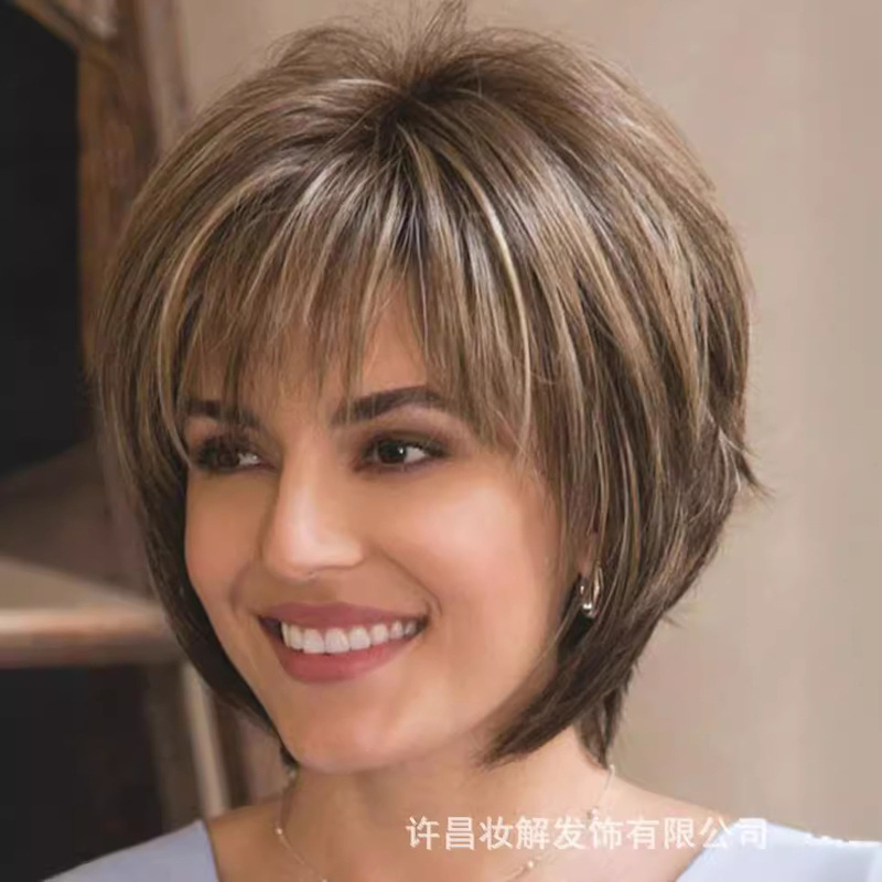 Women's Short Hair Wig with Bangs, Dark Brown Mixed with Blonde Pixie Cut, Straight Synthetic Fiber Wig
