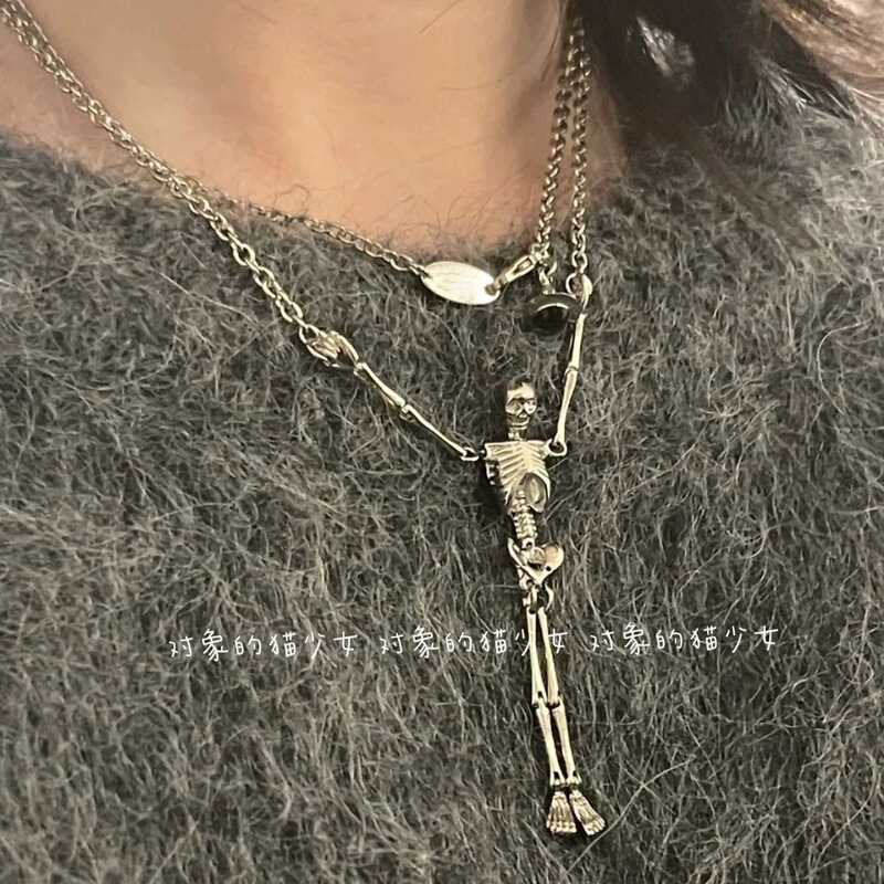 Object's Cat Girl: Planet Skeleton Man Clavicle Chain Choker with Movable Joints, Stackable Classic Hot Girl Style