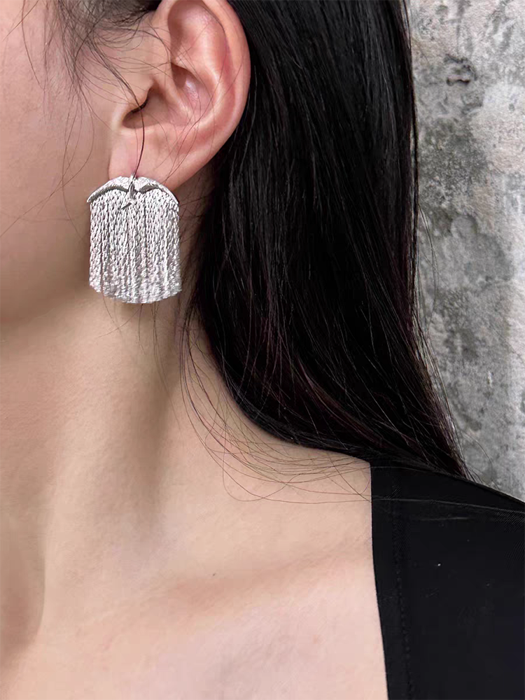 Flying Bird Tassel Earrings Silver And Gold Asymmetric Drop Style_voghion.com