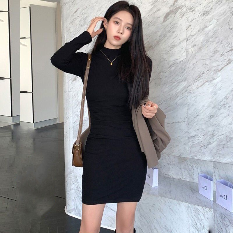 Winter Women's Half-High Collar Slim-Fit Waist-Cinching Dress 2026 Black Long-Sleeve Elegant Base Layer Bodycon Dress