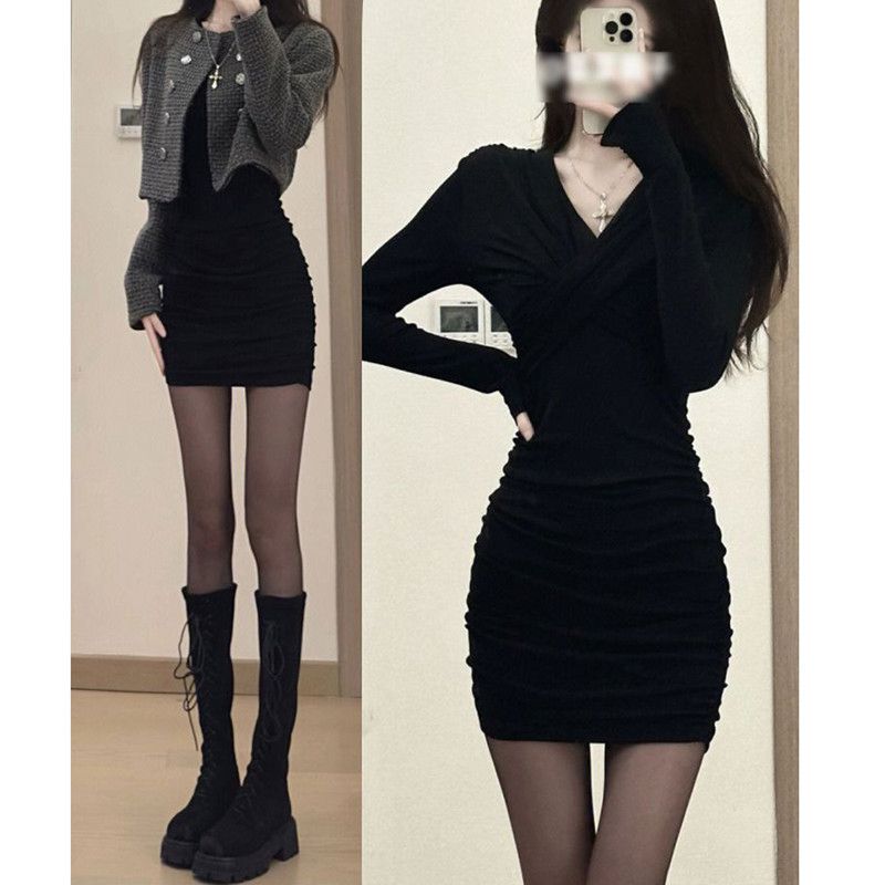 Spring and Autumn New Women's Long-Sleeved Black Pure and Sexy Short Skirt, Autumn Inner Wear Tight-Fitting Black Silk Bodycon Dress Spring and Autumn New Women's Long-Sleeved Black Pure and Sexy Short Skirt, Autumn Inner Wear Tight-Fitting Black Silk Bodycon Dress
