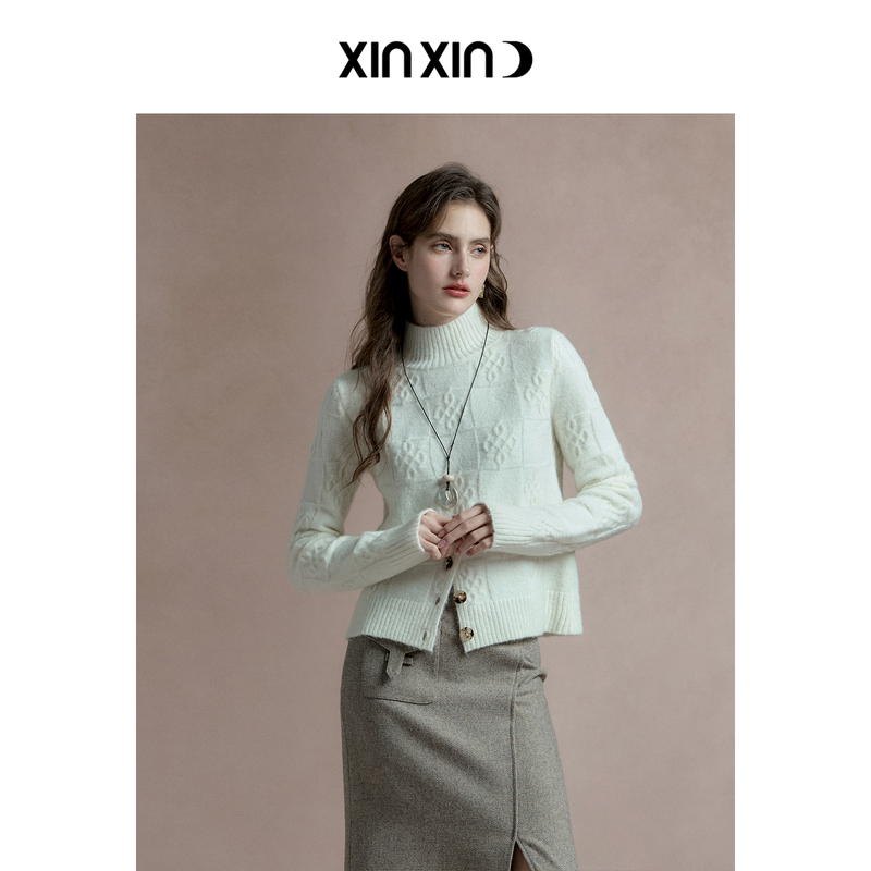 Xinxinyue Twisted Rope Diamond Pattern Sweater~Frost White Hem Slit Wool Mohair Turtleneck Sweater