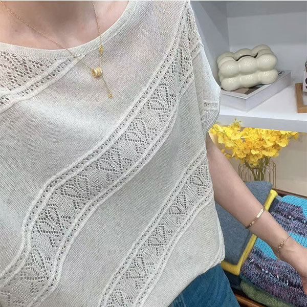 【Diagonal Striped Crochet Hollow-Out Beige Short Sleeve】Round Neck Loose Versatile Fashionable Knit Top
