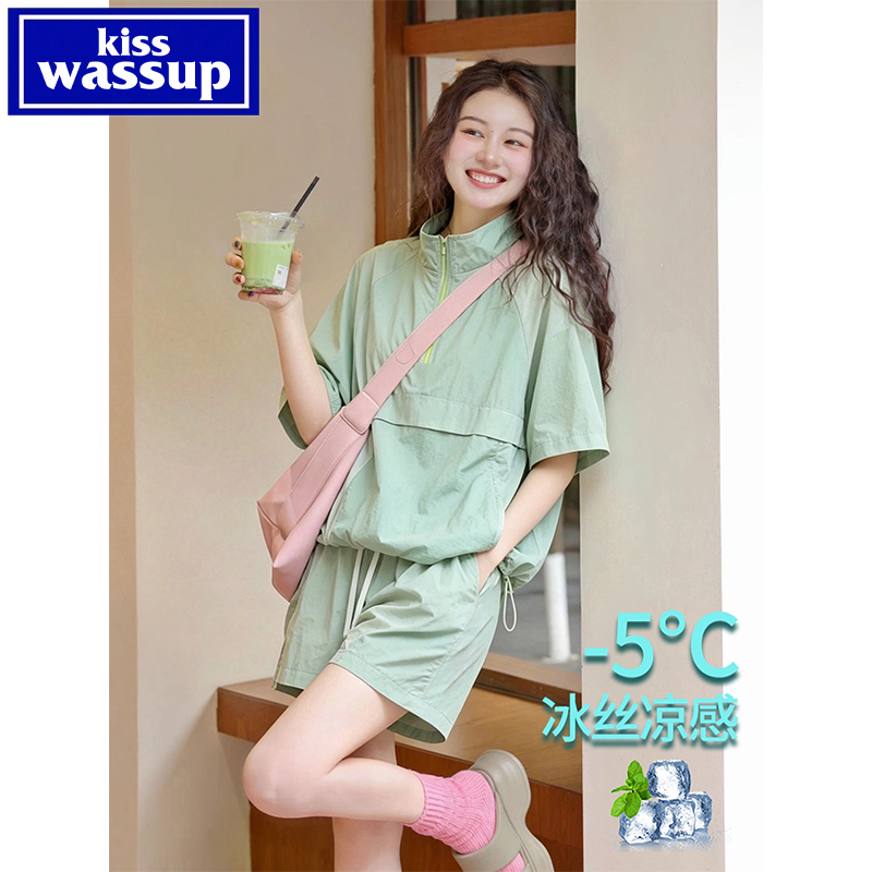 Wassup Ice Silk Sports Suit for Women, Summer Short-Sleeved Shorts Two-Piece Set, Half-Zip Quick-Drying Loose Casual Suit