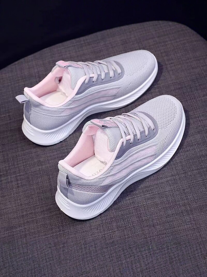 Old Beijing Fly-Knit Women's Shoes, Mesh Korean-Style Sneakers, Soft-Soled Versatile Comfortable Shoes, Lightweight Non-Slip Casual Walking Shoes