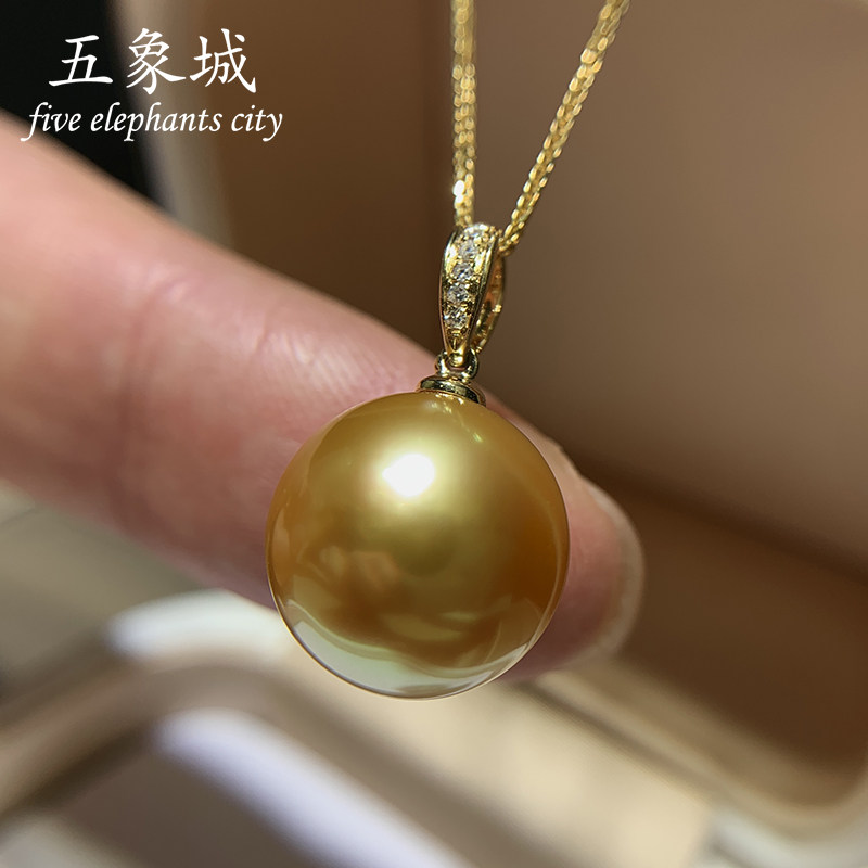 时尚简约18K金钻石南洋金珠吊坠海水珍珠项链,正圆无瑕强光,让你瞬间闪耀全场 -颈饰-淘宝百科网
